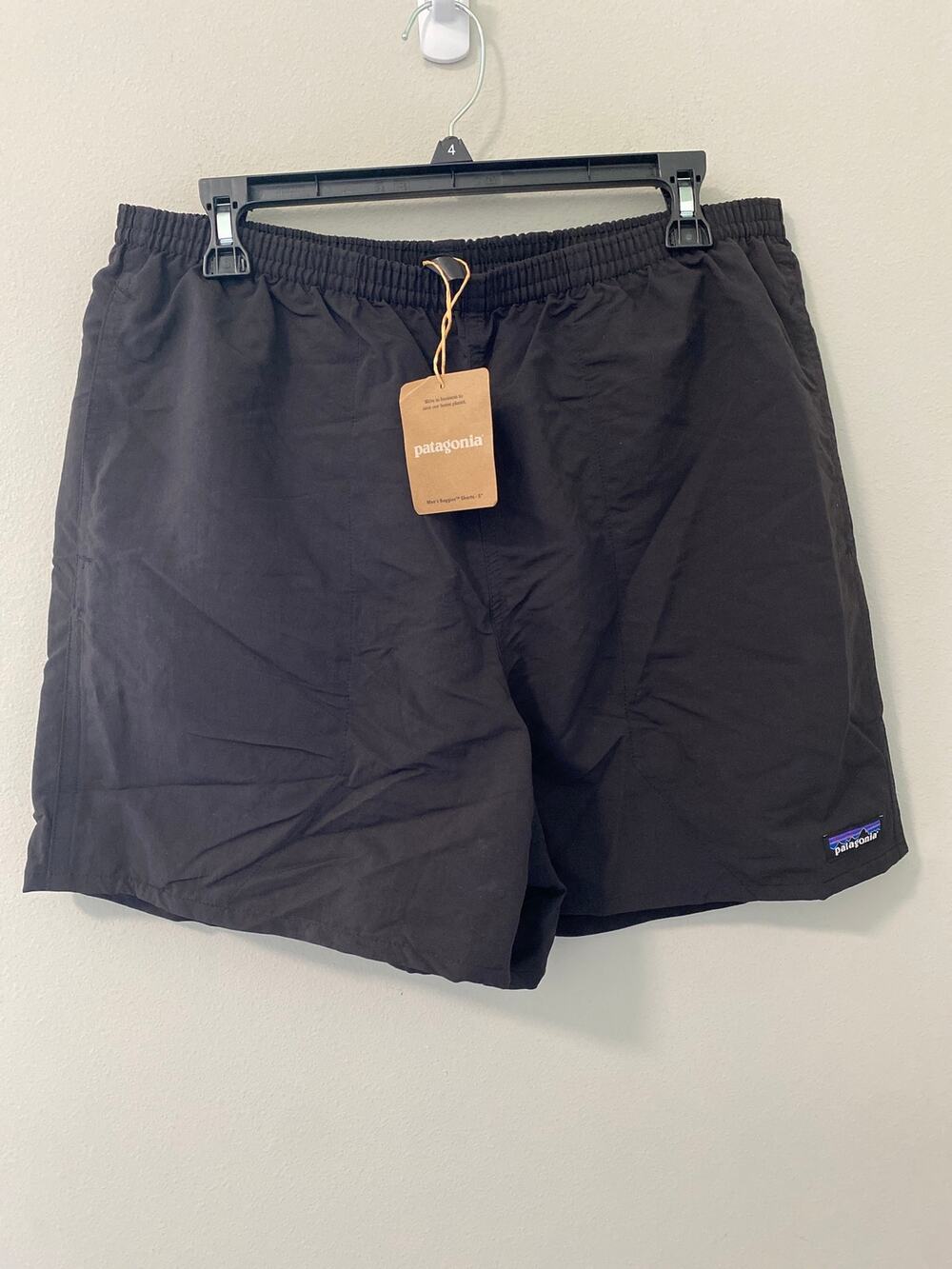 NWT Patagonia Men's Baggies 5" Shorts Black Size Large Mesh Lined